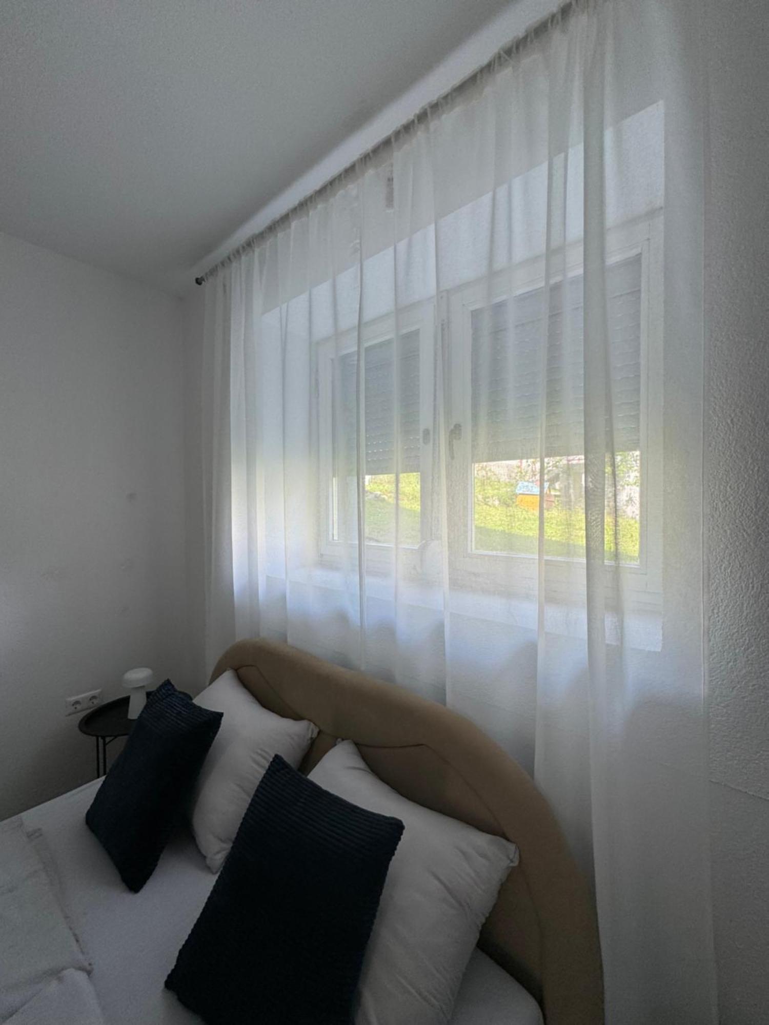 Apartman Mia Apartment Яйце Екстериор снимка